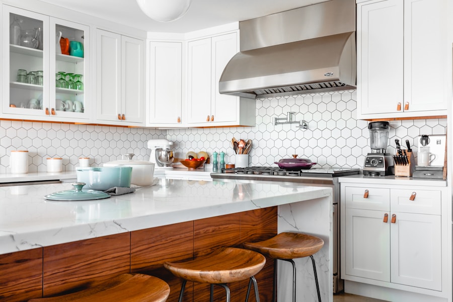Modern kitchen and property after-sales support